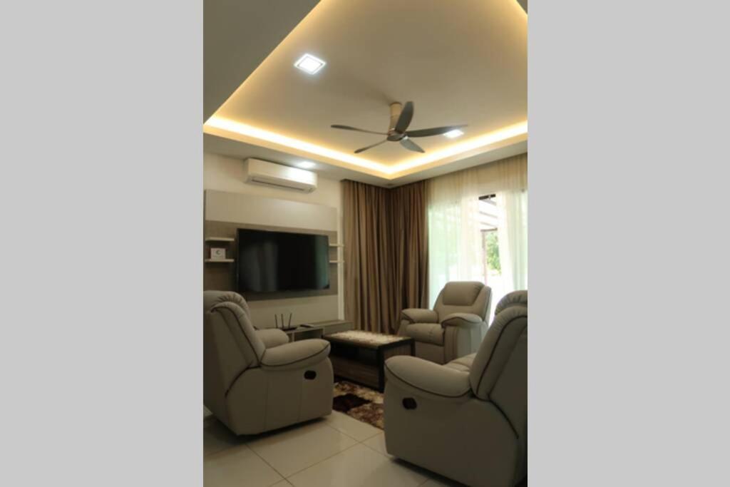 PROMO Private luxurious Nilai Vacation Home Exterior foto