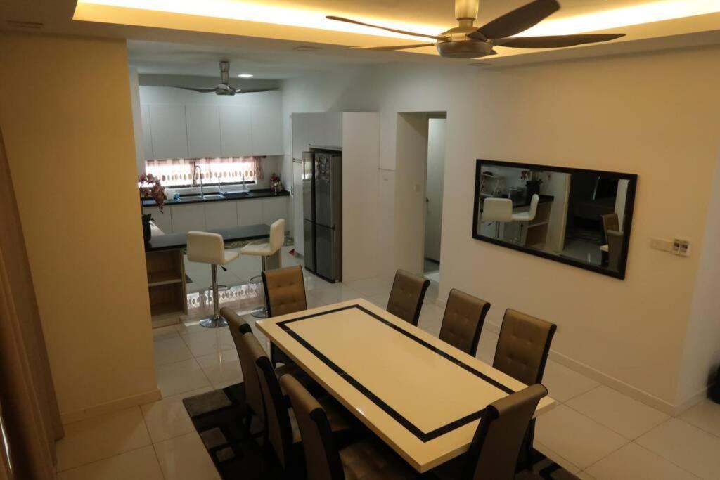PROMO Private luxurious Nilai Vacation Home Exterior foto