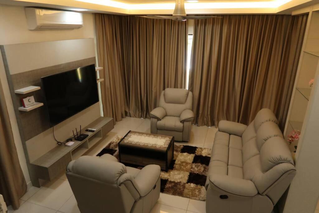 PROMO Private luxurious Nilai Vacation Home Exterior foto